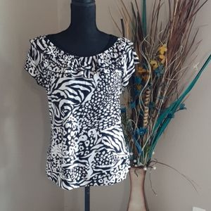 ESSENTIALS by MILANO Drape Ruffle Ladies Top